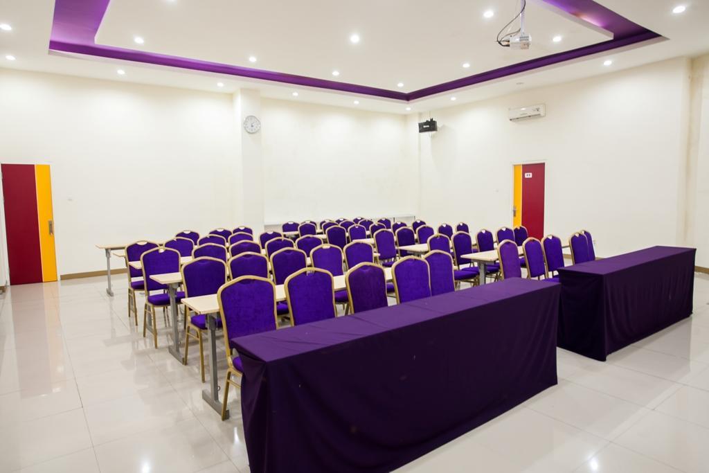 Hotel Reddoorz Near Hawaii Water Park Malang Zewnętrze zdjęcie