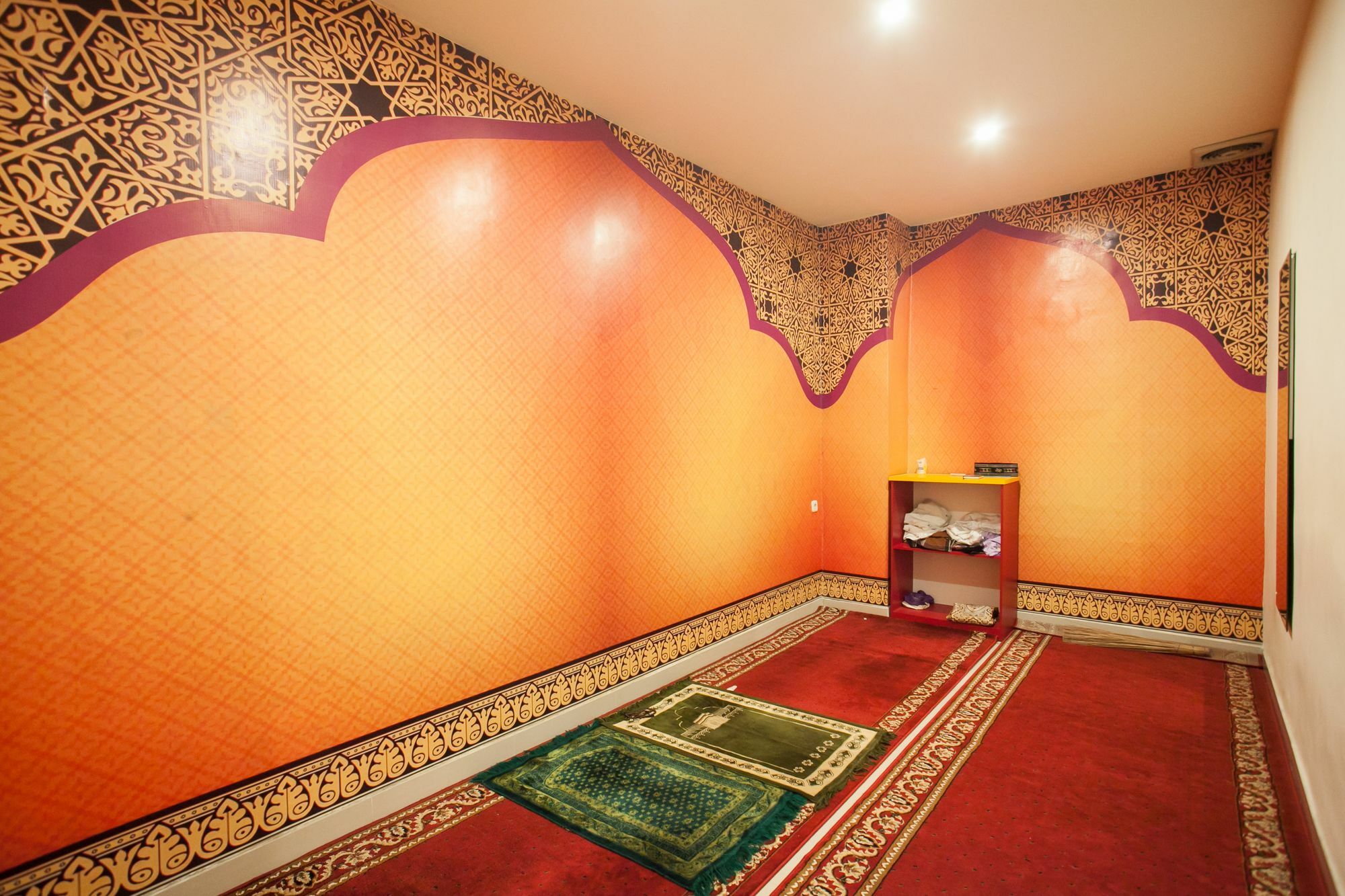Hotel Reddoorz Near Hawaii Water Park Malang Zewnętrze zdjęcie